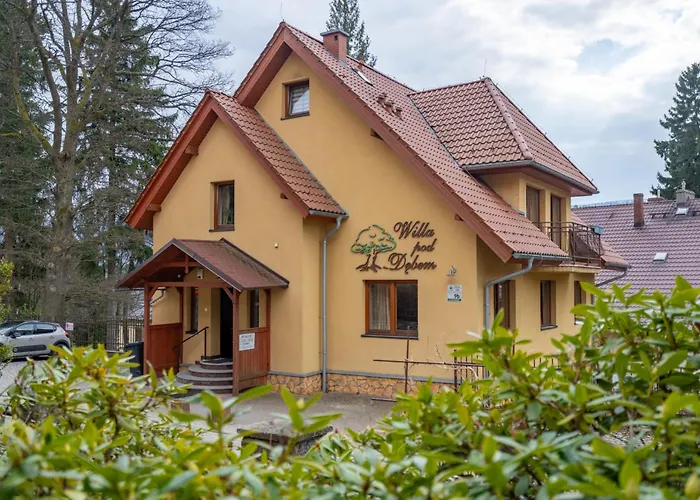 Pod Debem Pensión *