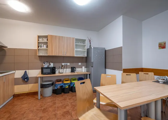 Pod Debem Pensión *