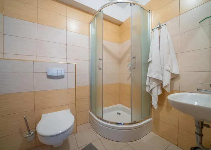 Pod Debem Pensión *